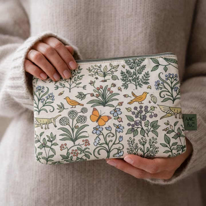 Apothecary's Garden patterned zip purse
